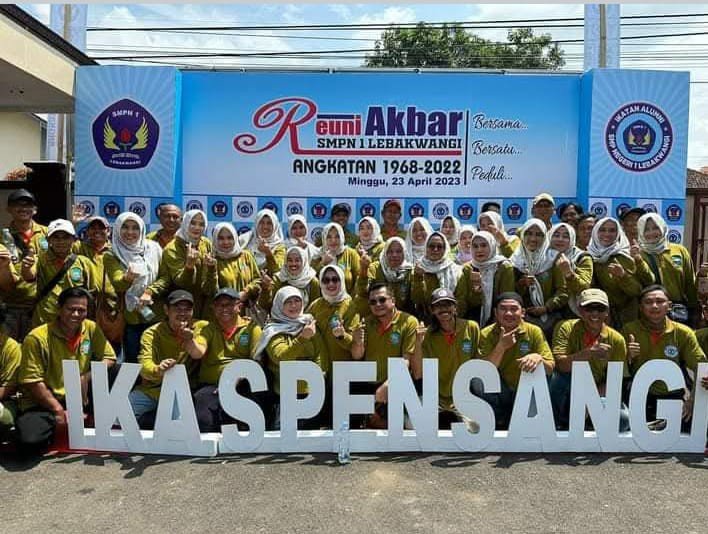 Reuni Akbar Alumni SMPN 1 Lebakwangi: Meriahnya 55 Tahun Kumpulan Kenangan